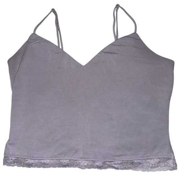 Victoria’s Secret Gray/Silver Lace Cami & Shorts Set – Size Medium- NWOTs - Picture 3 of 6